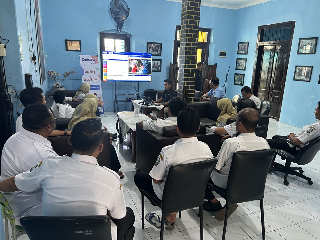 CaritaHub staff supporting a government-operated senior care home (panti wredha) in East Java